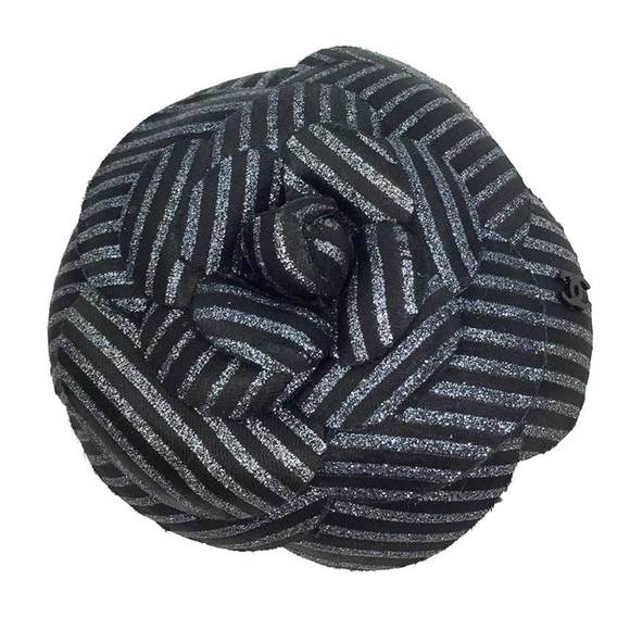 CHANEL tweed COCO Mark Trim Camellia Brooch Corsage Accessories purple main image 1